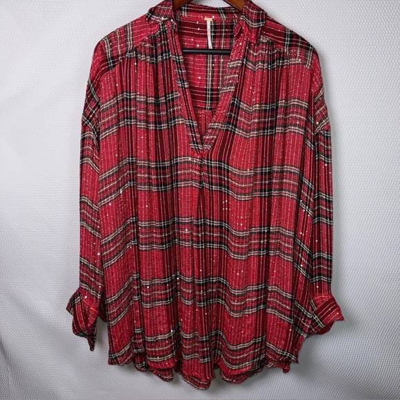 Free People Tops - Free People Red/Blk and Gold Sequined Pullover Blouse Sz Small